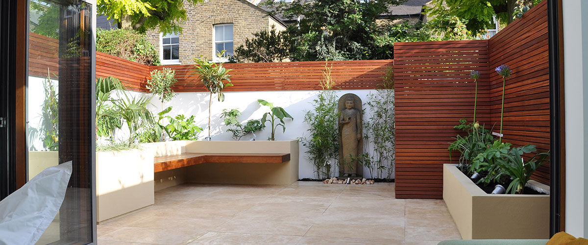 Patio Garden designed with raised beds in St. Margrets, London