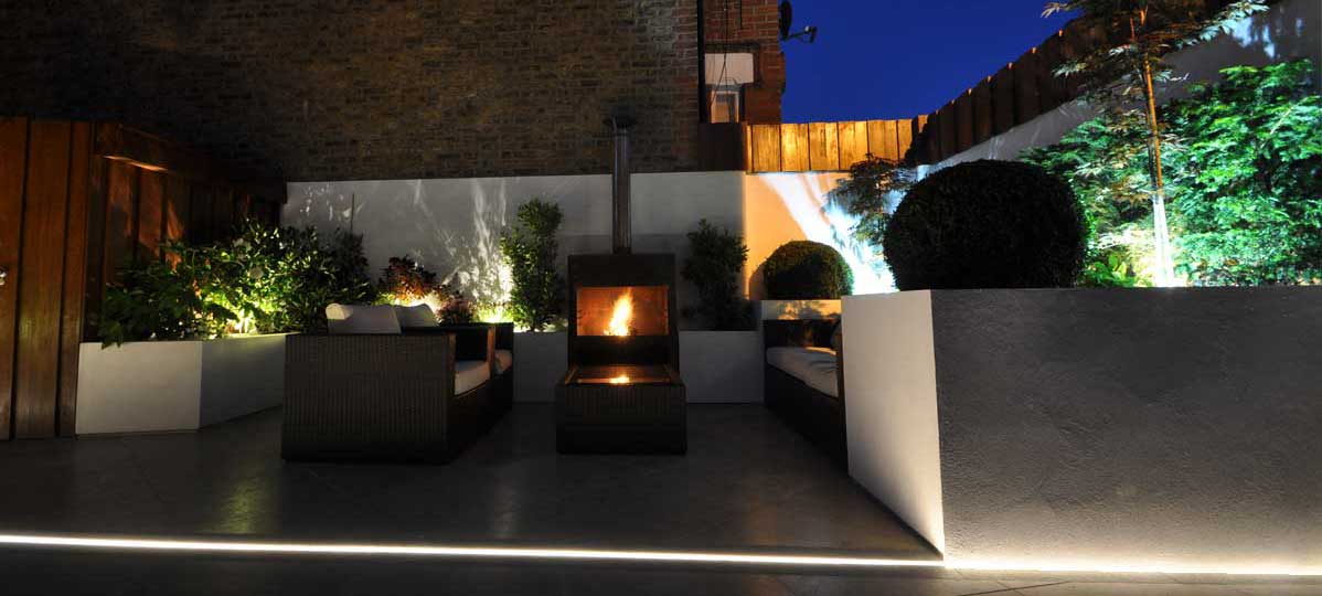 Contemporary garden London - night view